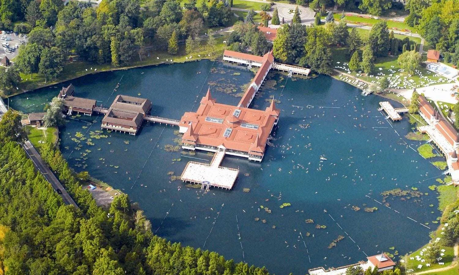 Átrendeződő balatoni turizmus