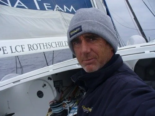 Loick Peyron az Alinghi csapatában - Vitorlás tudattágítás