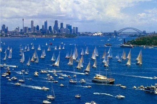 A favorit vezet a Sydney-Hobart vitorlás viadalon
