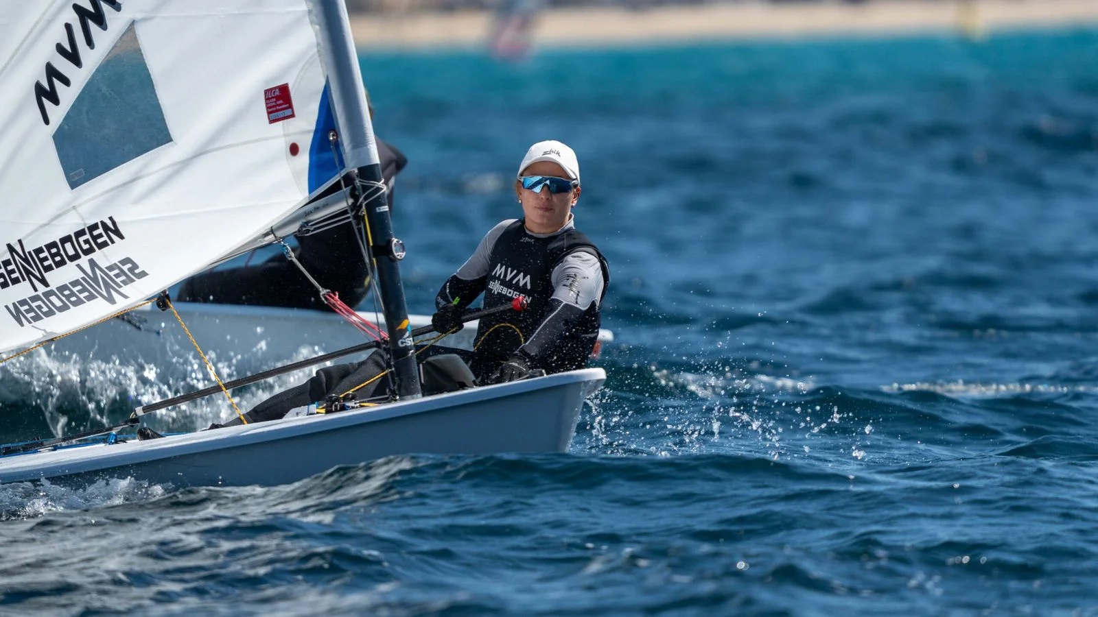 ÉRDI MÁRI BRONZÉRMES HYERES-BEN!